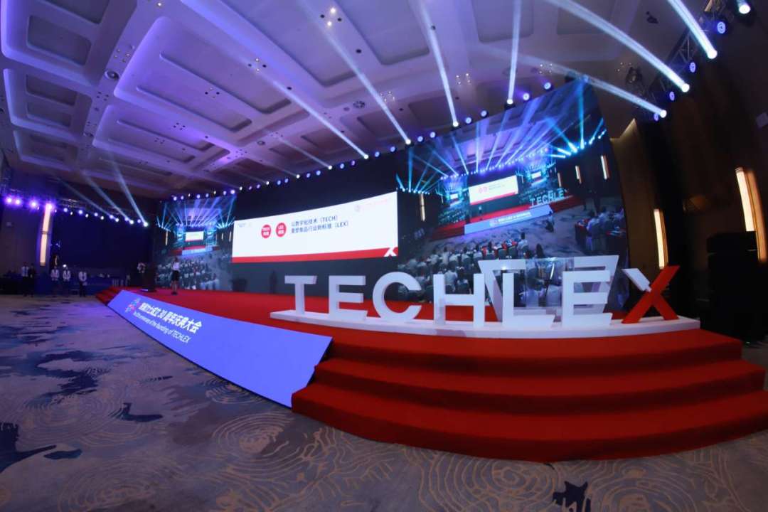 這一(yi)次，重(zhong)新(xin)介紹我(wo)自己